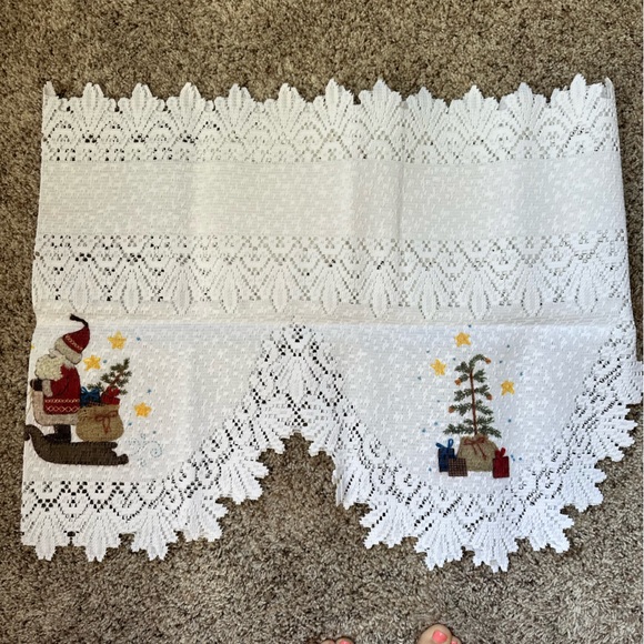 Heritage Lace Alpine Classic Mantel Scarf with Night Before Christmas~Nwt’s - Picture 3 of 7